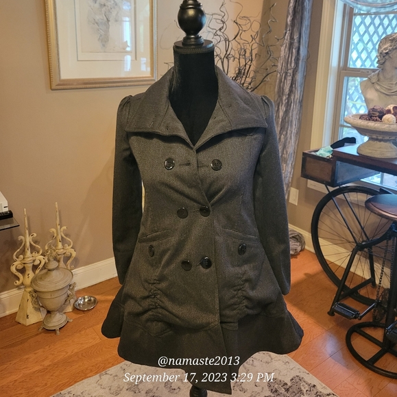 Guess Pleated Lined Overcoat Children's M (10/12) #507 - Picture 14 of 14